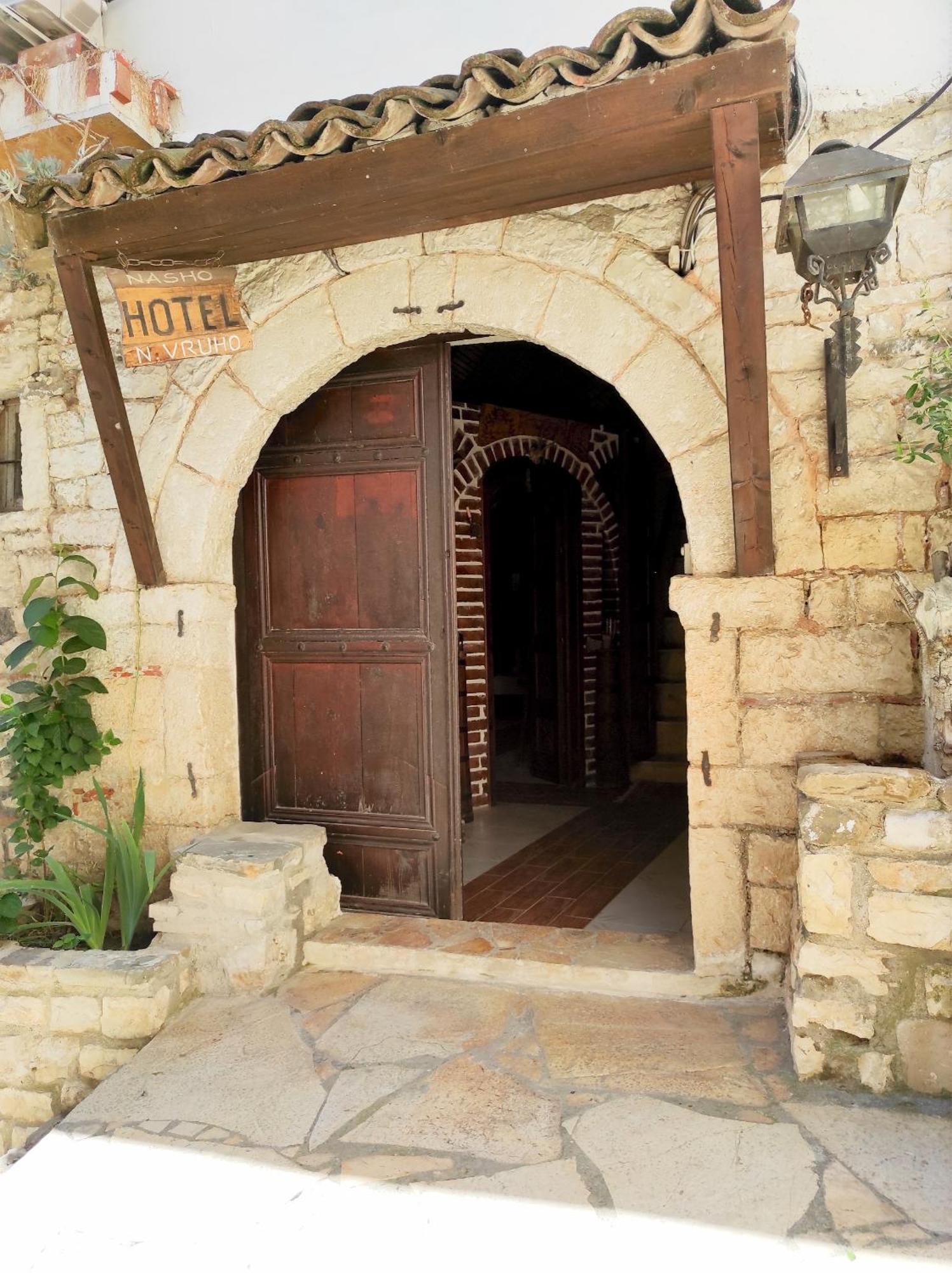 Hotel Nasho Vruho Berat Exterior foto