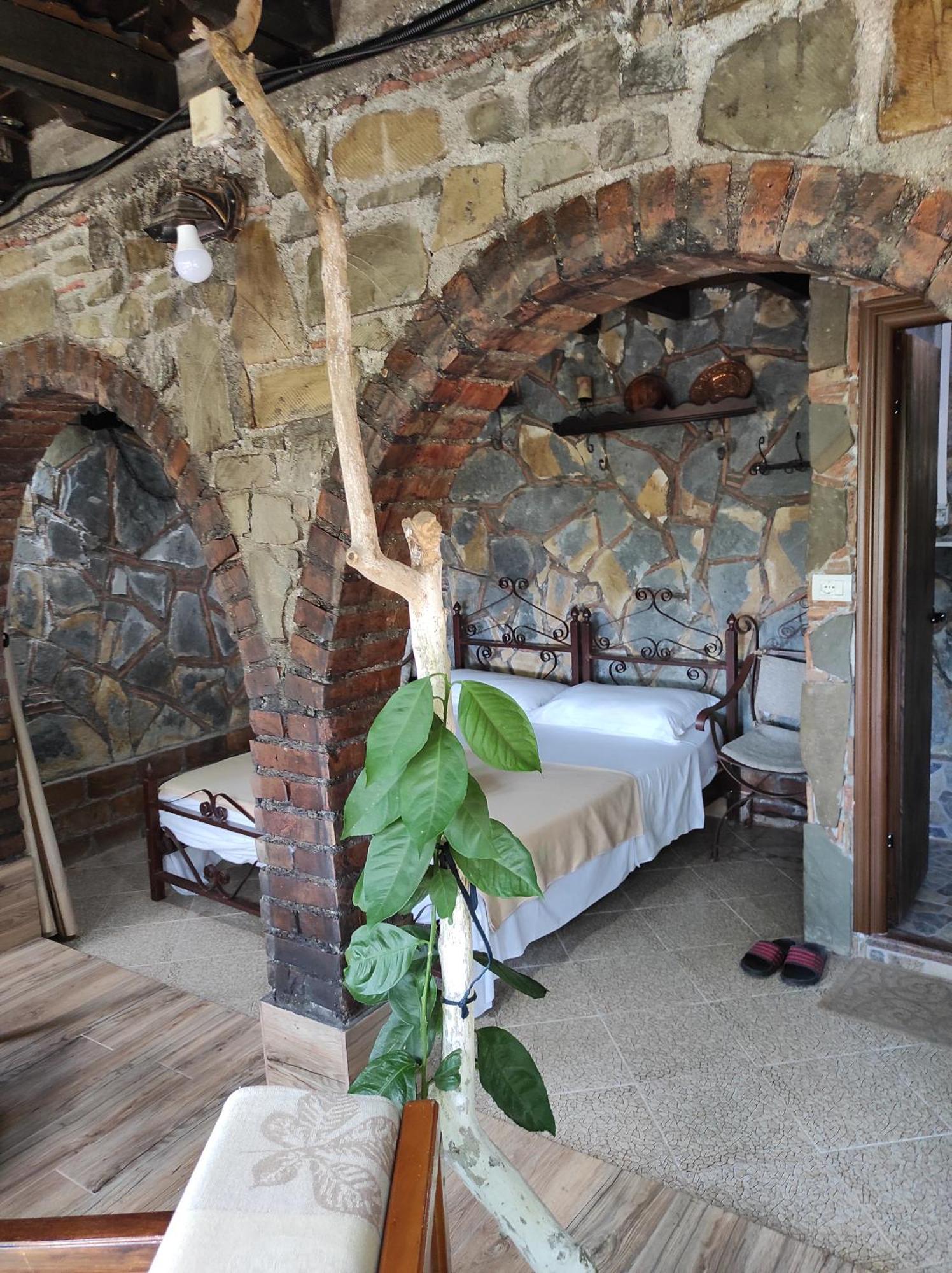Hotel Nasho Vruho Berat Zimmer foto